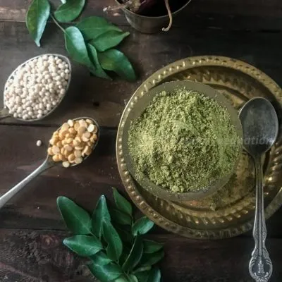 Curry leaves powder