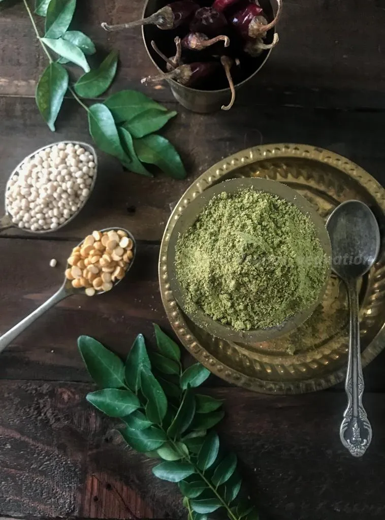 Curry leaves powder