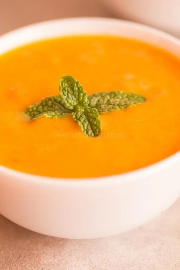 fresh turmeric carrot soup