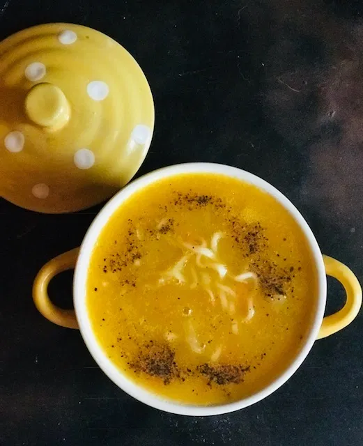 Vegetarian Singapore Noodle Soup - Veenas Vegnation