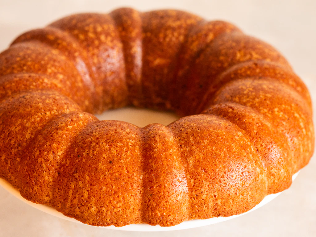 Super soft hot milk cake - Veenas Vegnation