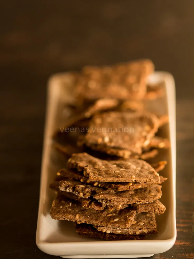 Whole wheat Ragi Crackers - Veenas Vegnation